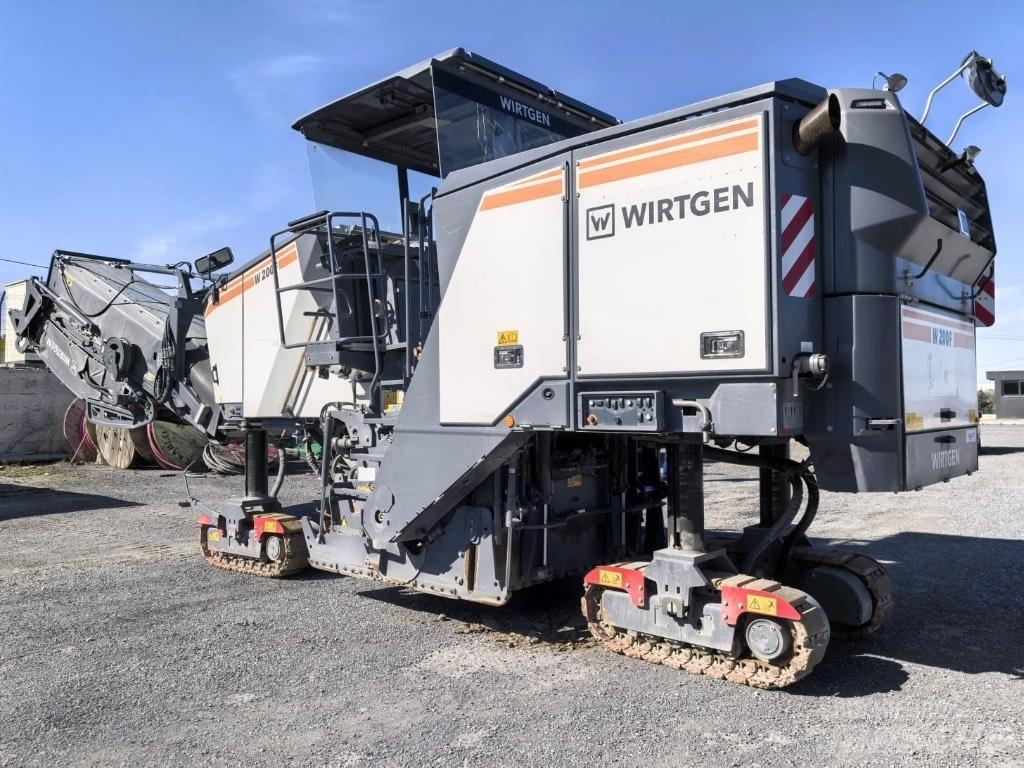 Wirtgen W200F Asfalto šalto frezavimo technika