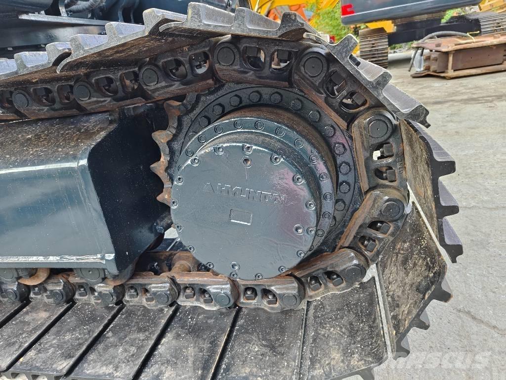 Hyundai R305LC-9T Vikšriniai ekskavatoriai