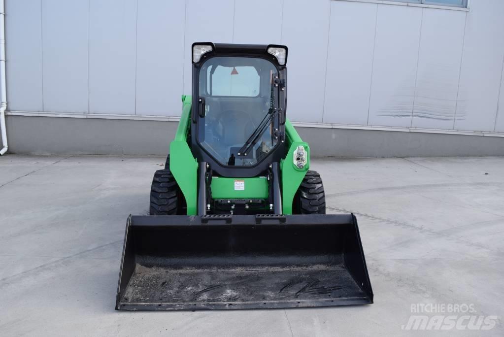Bobcat S 550 Krautuvai su šoniniu pasukimu