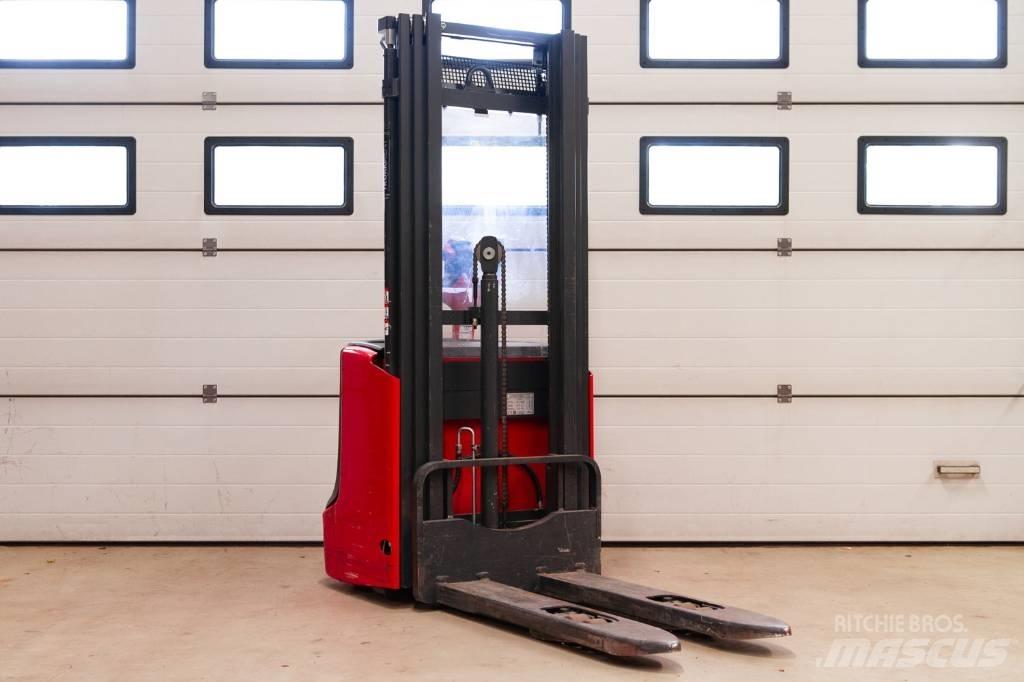 Linde L 12 Rankiniai vėžimėliai