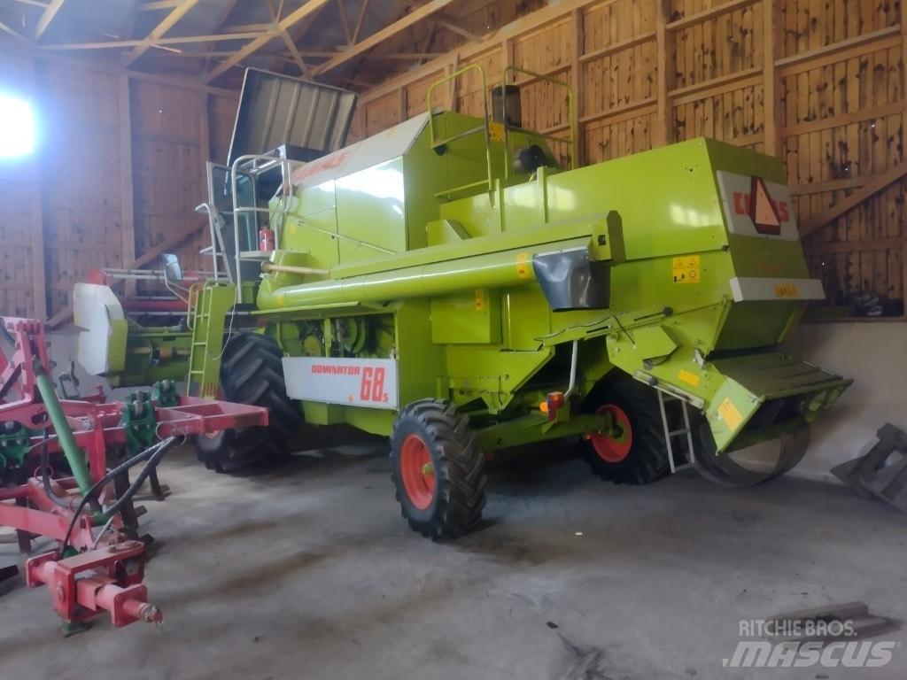 CLAAS 68 S Derliaus nuėmimo kombainai