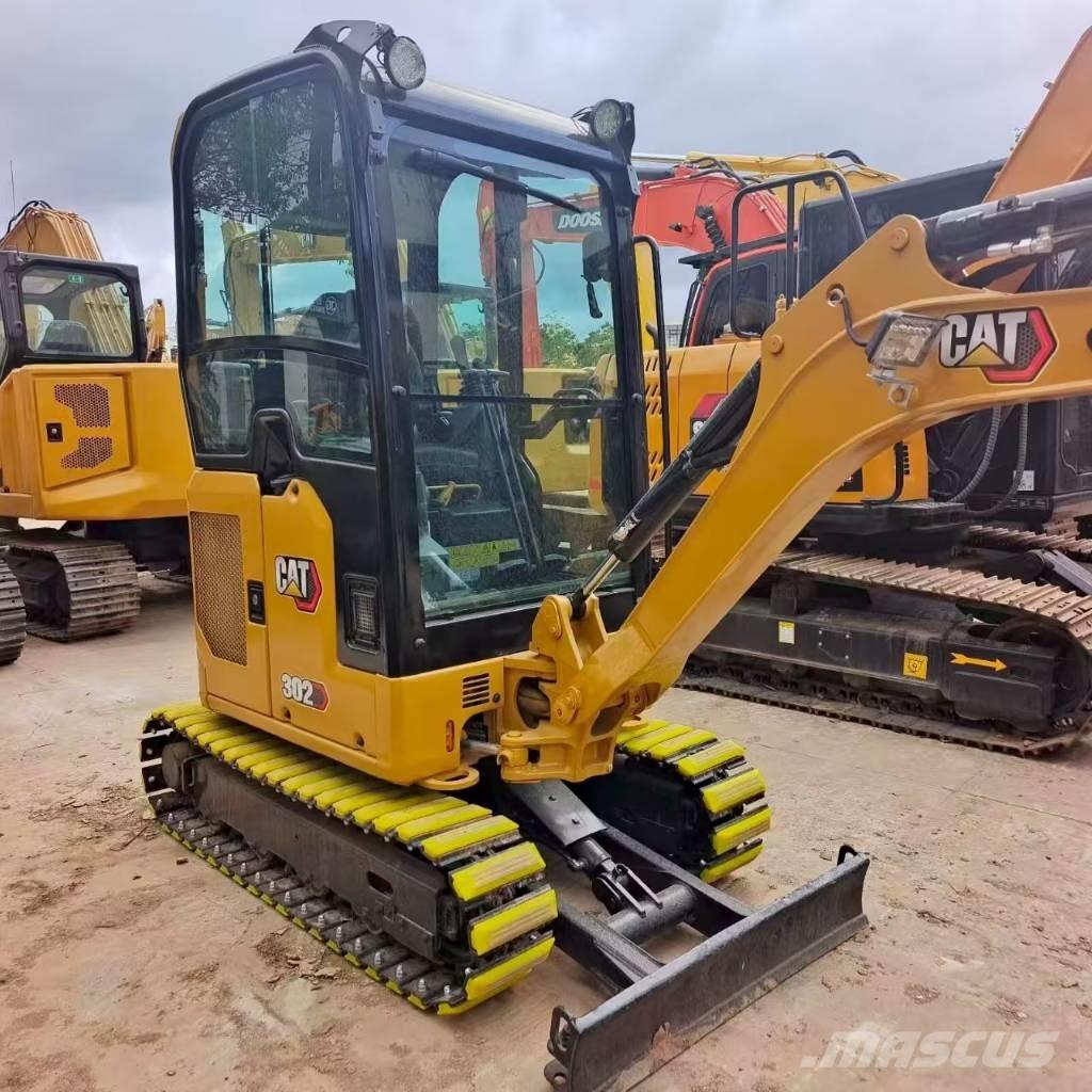 CAT 302 Mini ekskavatoriai < 7 t