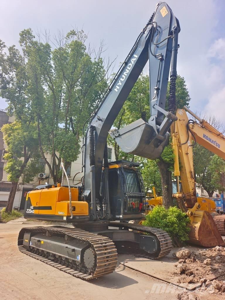 Hyundai HX 220 HD Vikšriniai ekskavatoriai