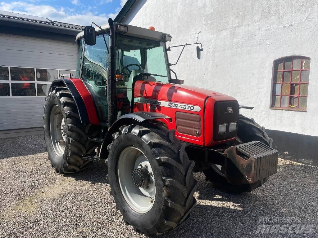 Massey Ferguson 4370 Traktoriai
