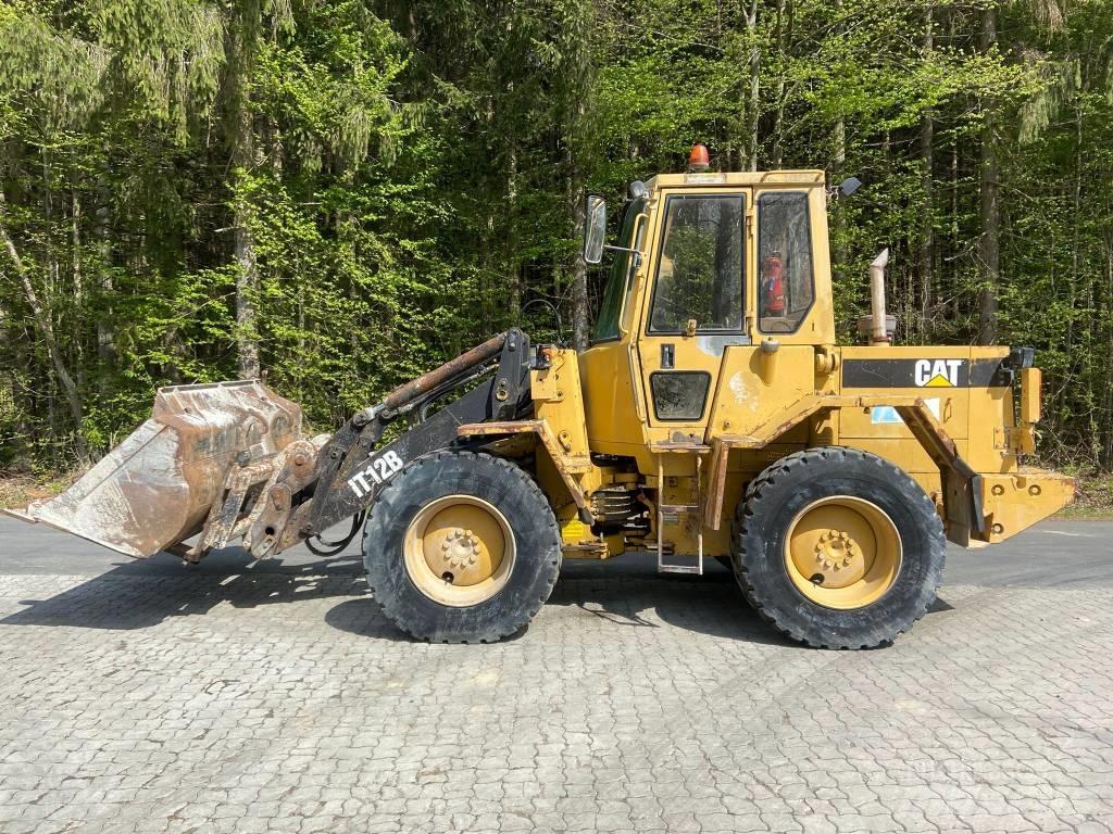 CAT IT 12 B Naudoti ratiniai krautuvai