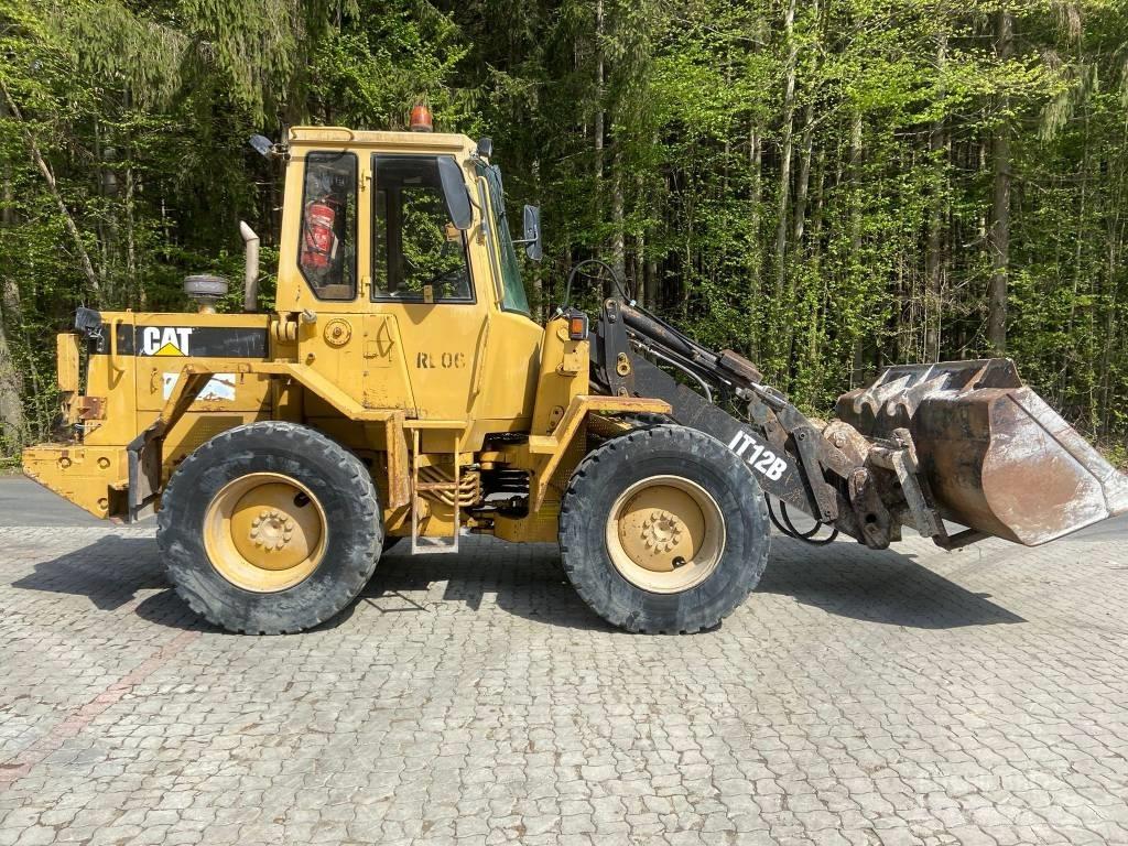 CAT IT 12 B Naudoti ratiniai krautuvai