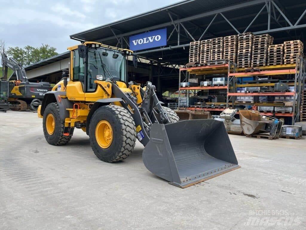 Volvo L60H Naudoti ratiniai krautuvai