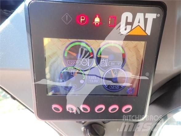 CAT 249D Krautuvai su šoniniu pasukimu
