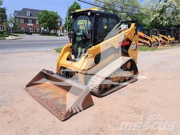 CAT 259D3 Krautuvai su šoniniu pasukimu