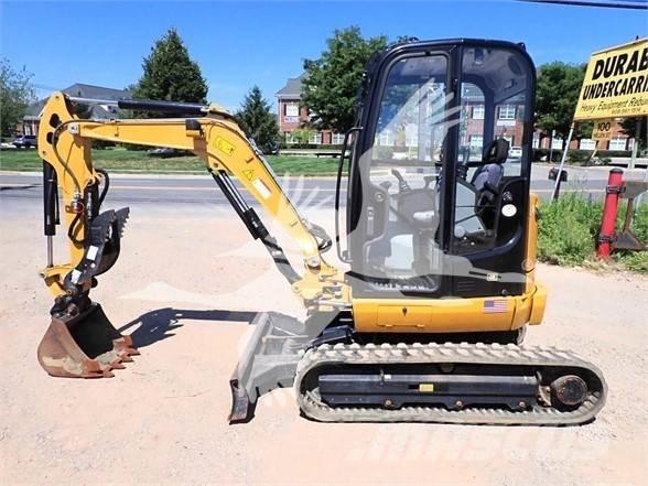 CAT 302.7D CR Mini ekskavatoriai < 7 t