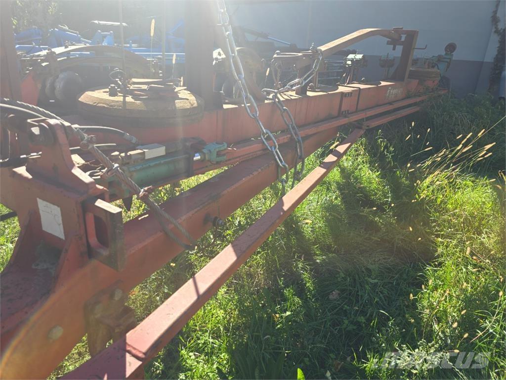 Kverneland BB 100 Plūgai