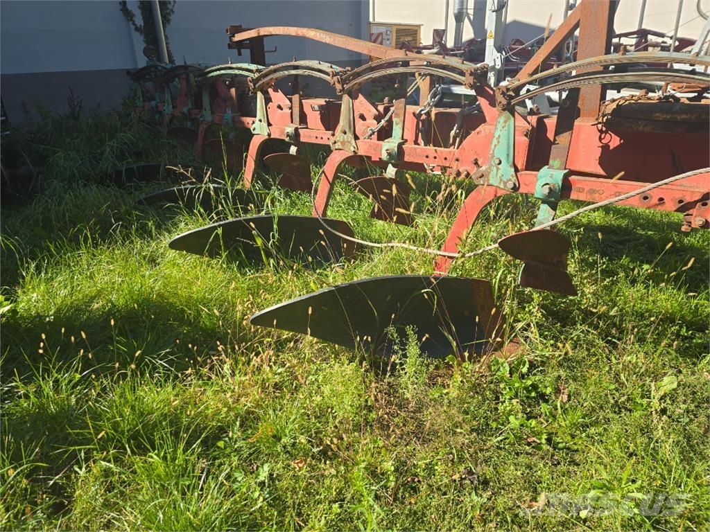 Kverneland BB 100 Plūgai