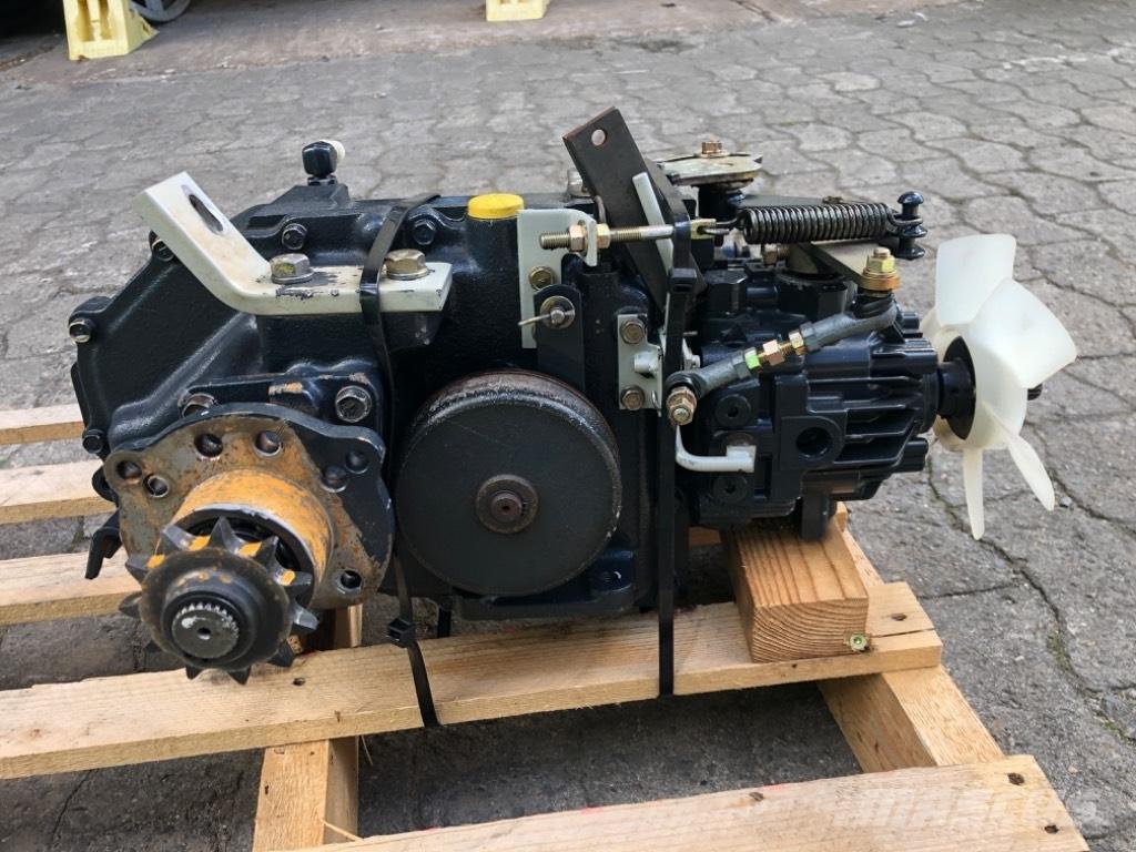 Iseki SXG 19 Priekinės rotacinės vejapjovės