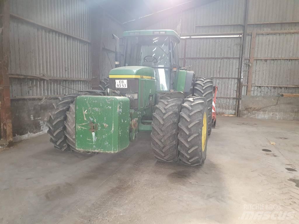 John Deere 7710 Traktoriai