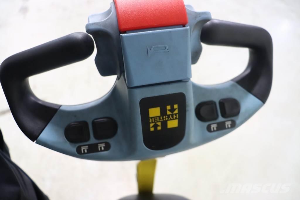 Hyster S1.2-4028 Rankiniai vėžimėliai