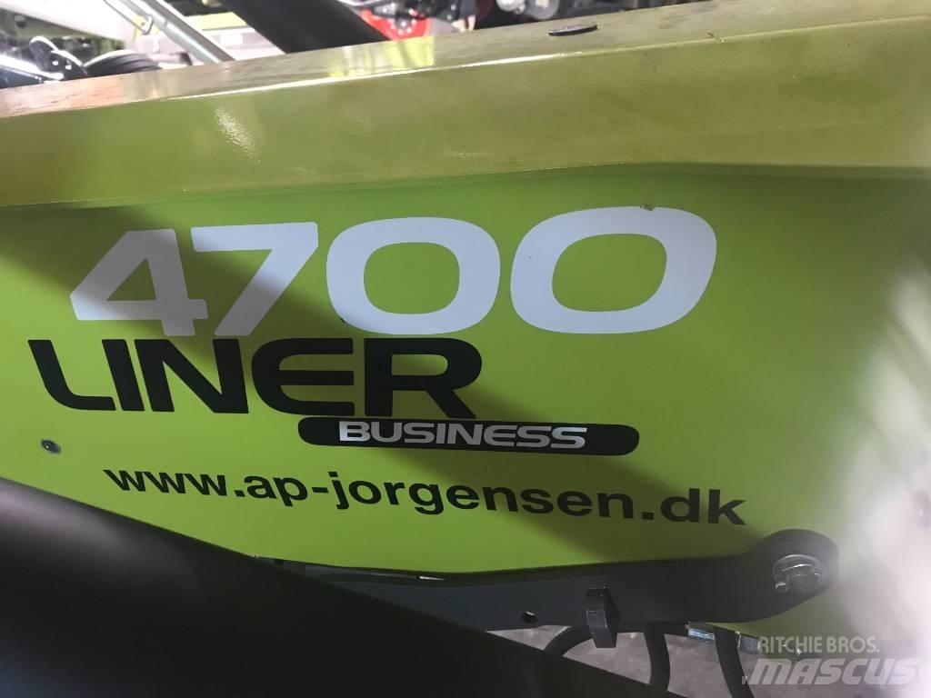 CLAAS Liner 4700 Šieno grėbliai ir vartytuvai