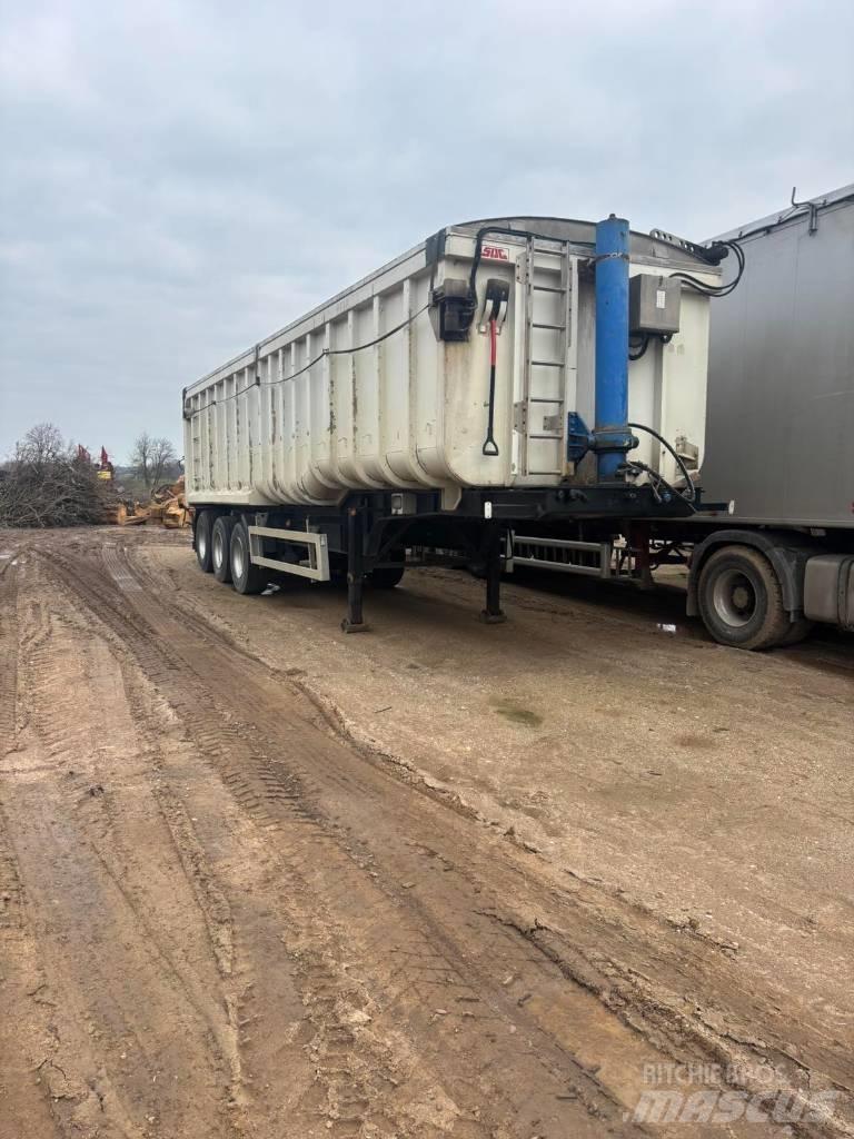 SDC Trailers LTD Tentinės puspriekabės