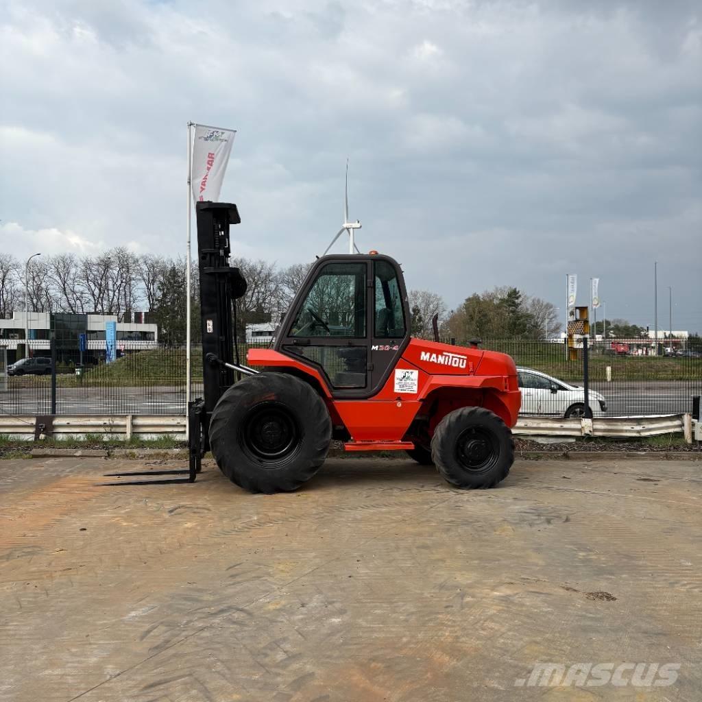 Manitou M 30.4 Visureigiai krautuvai