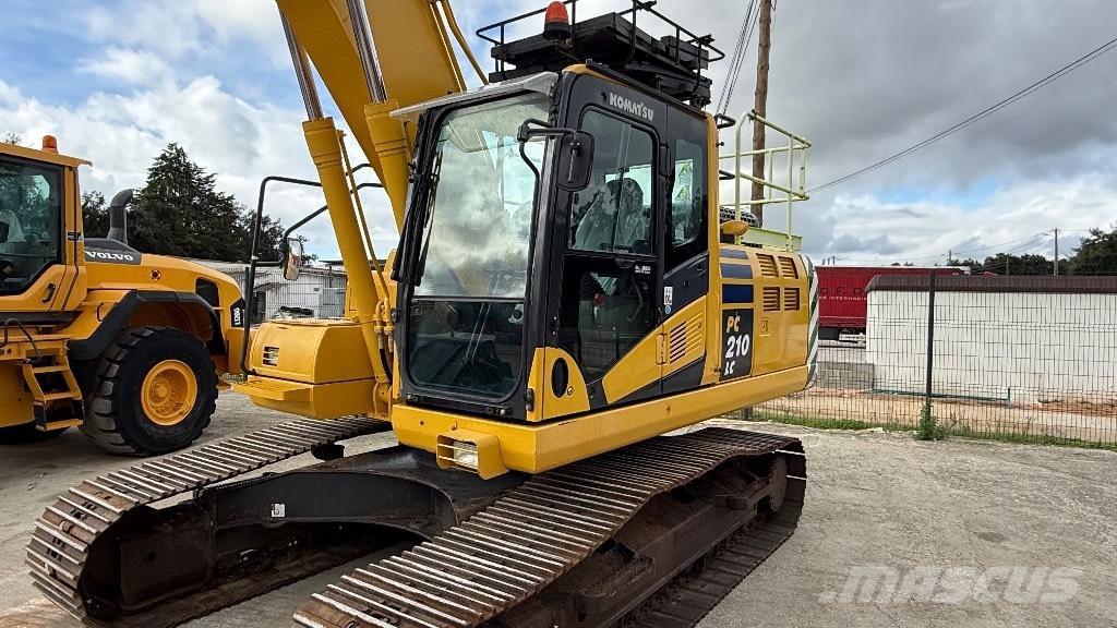 Komatsu PC 210 LC-11 Vikšriniai ekskavatoriai