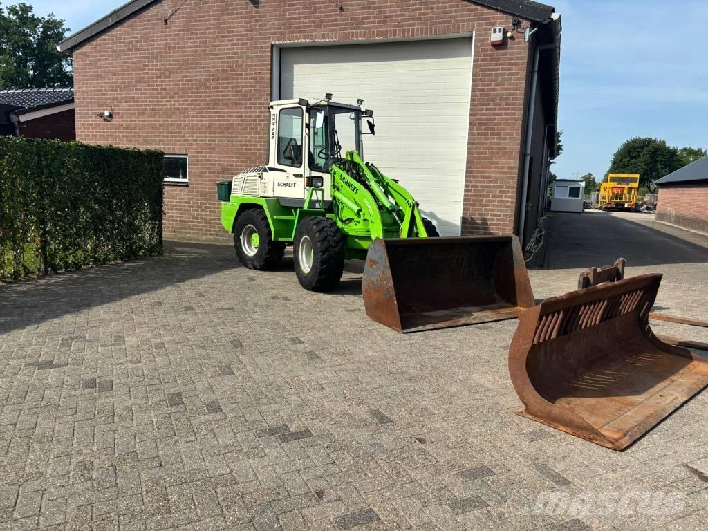 Schaeff SKS 633 Naudoti ratiniai krautuvai