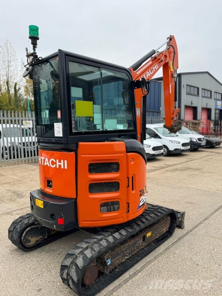 Hitachi zx26 Mini ekskavatoriai < 7 t