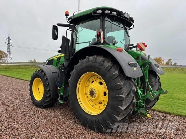 John Deere 7310 R Traktoriai