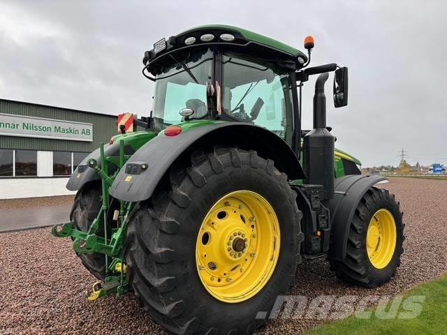 John Deere 7310 R Traktoriai