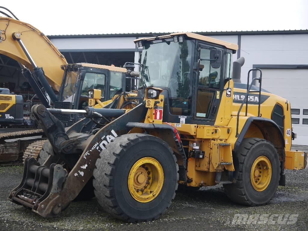 Hyundai HL955A Naudoti ratiniai krautuvai