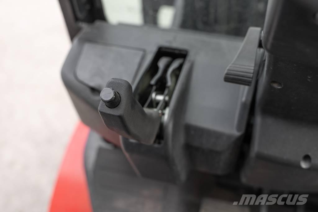 Manitou MI 30 D Dyzeliniai krautuvai