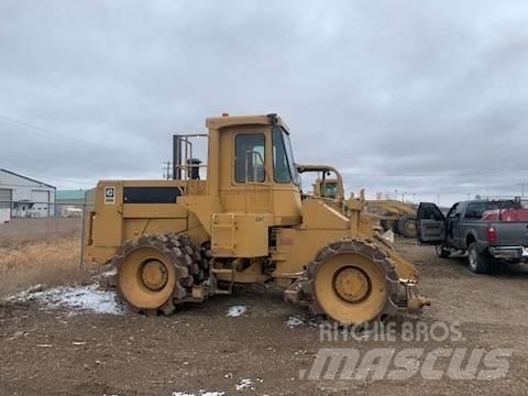 CAT 815 B Gruntiniai volai