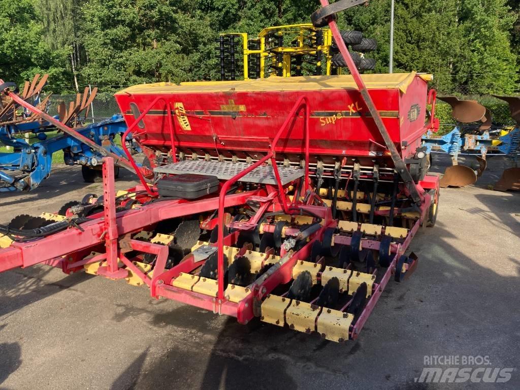 Väderstad Rapid 400C Sėjamieji kombainai