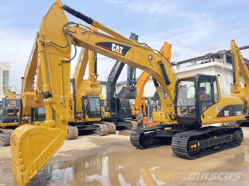 CAT 320 C L Vikšriniai ekskavatoriai