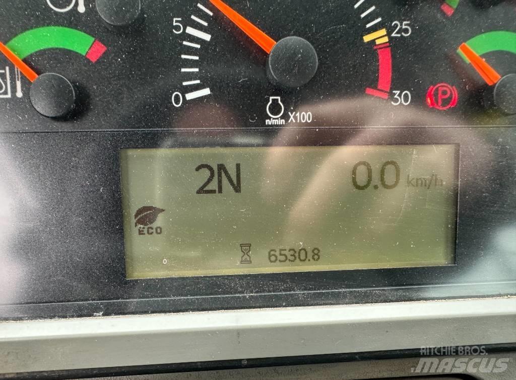CAT 962 M Naudoti ratiniai krautuvai