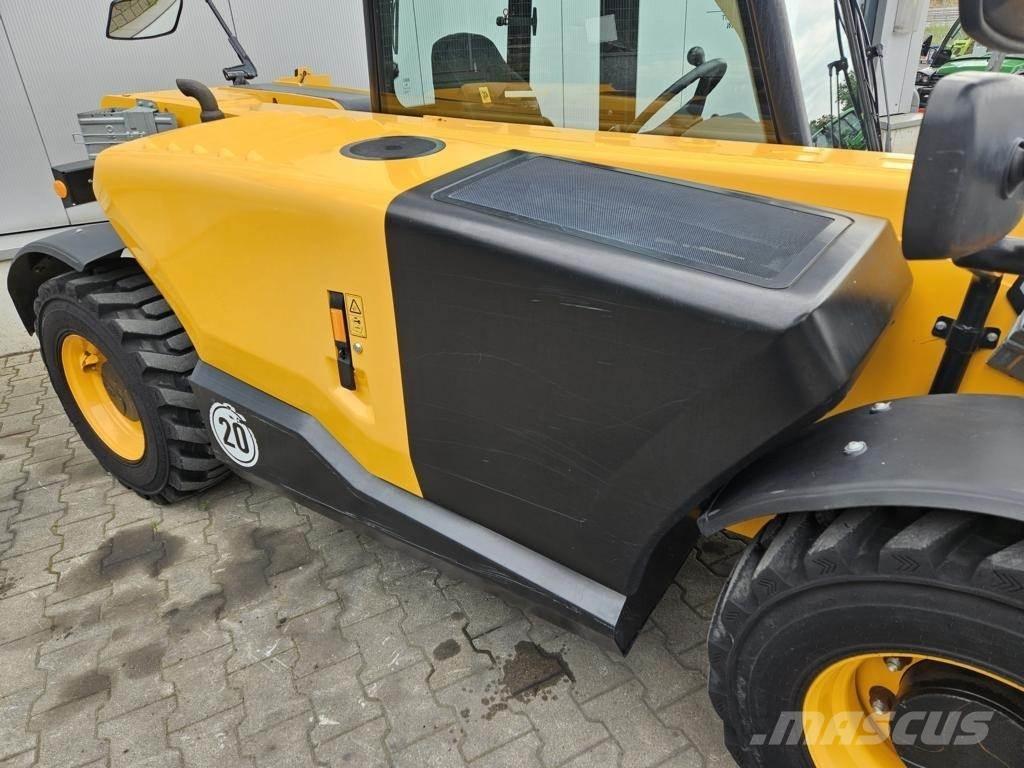 JCB 525-60 Teleskopiniai krautuvai