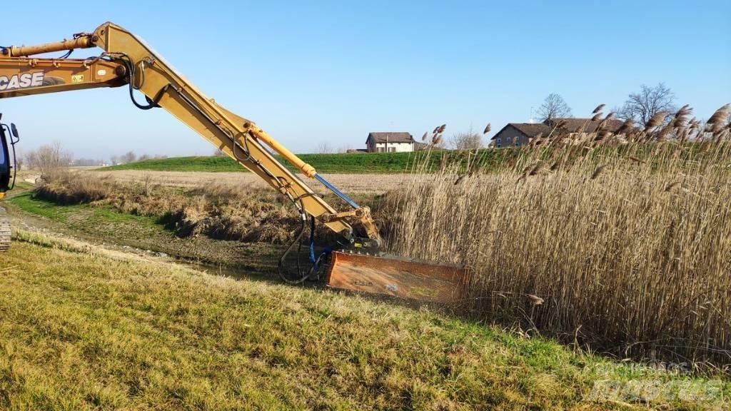Berti Land/SB 160 Kiti naudoti statybos komponentai
