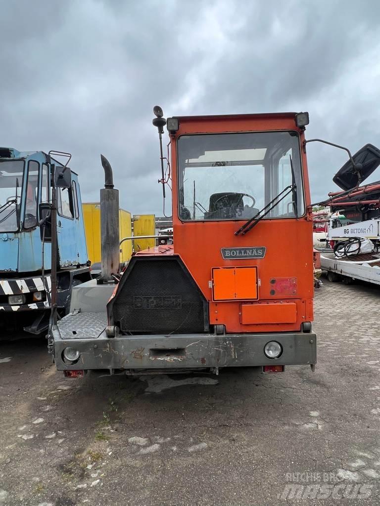 Bollnäs BT25T Naudoti terminalų vilkikai