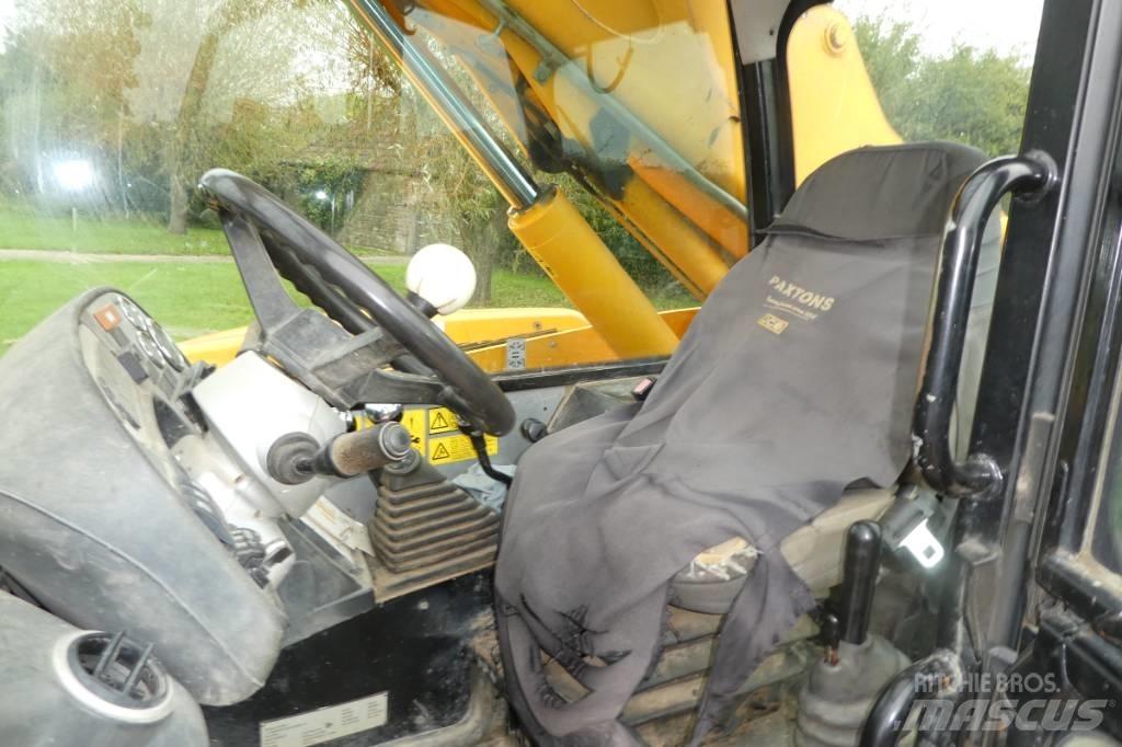 JCB 533-105 Teleskopiniai krautuvai