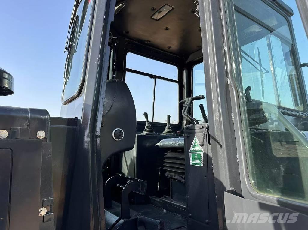 Shantui SD22 Vikšriniai buldozeriai