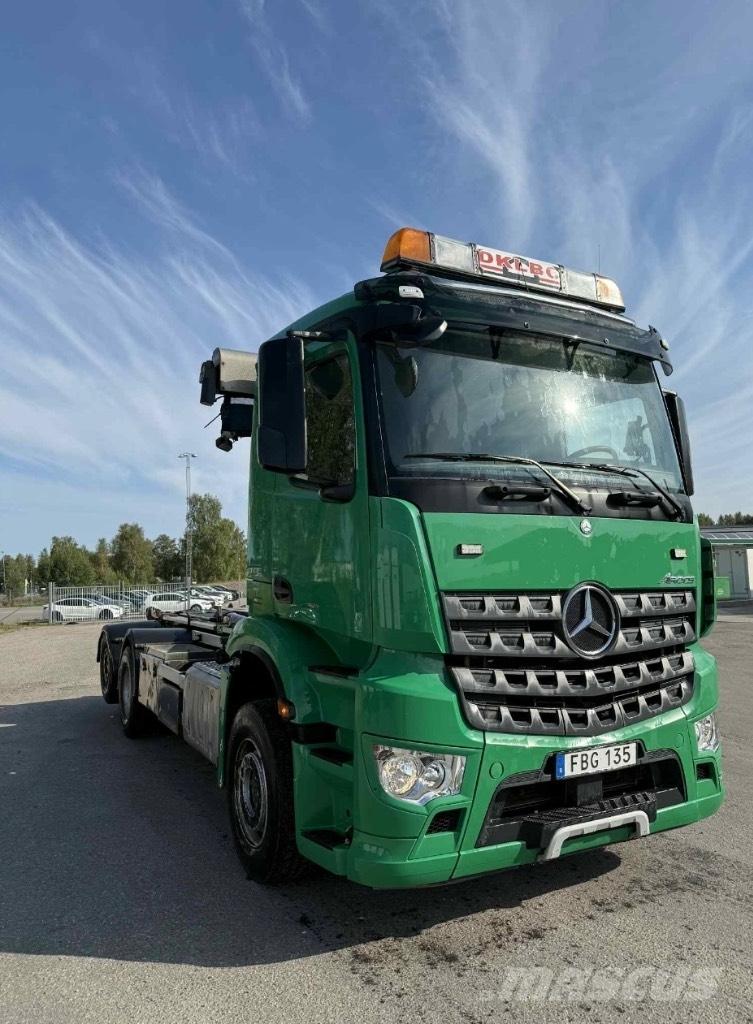 Mercedes-Benz Actros Sunkvežimiai su keliamuoju kabliu
