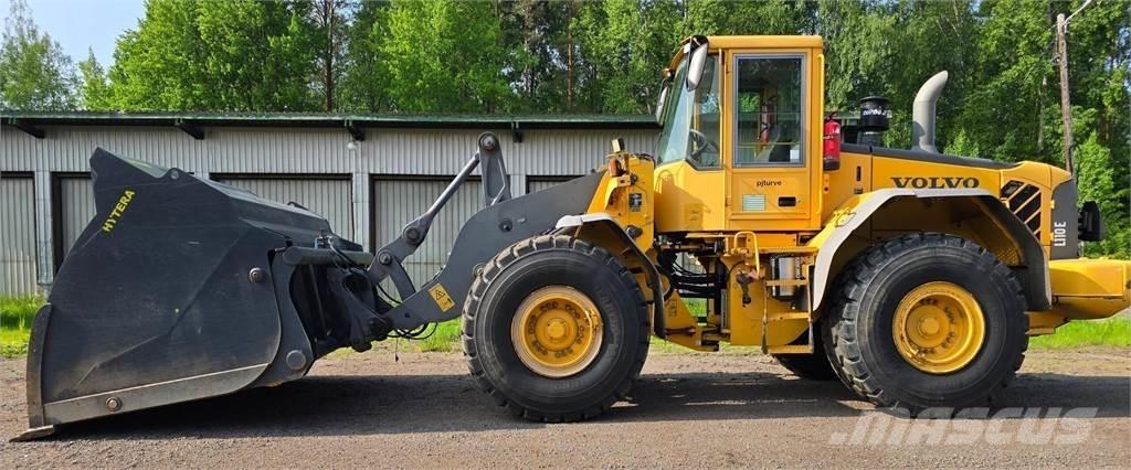 Volvo L110 E-4X4 Naudoti ratiniai krautuvai