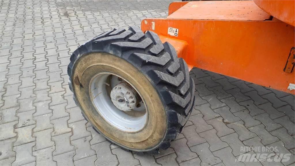 JLG 460SJG Teleskopiniai keltuvai