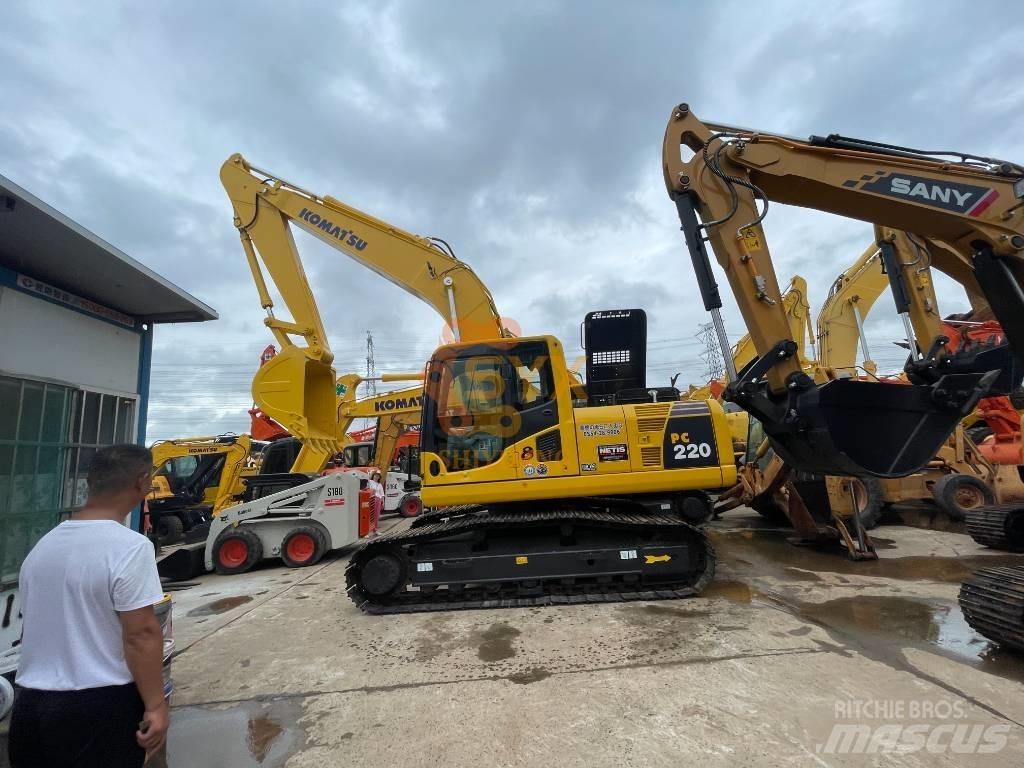 Komatsu PC 200-8 Vikšriniai ekskavatoriai