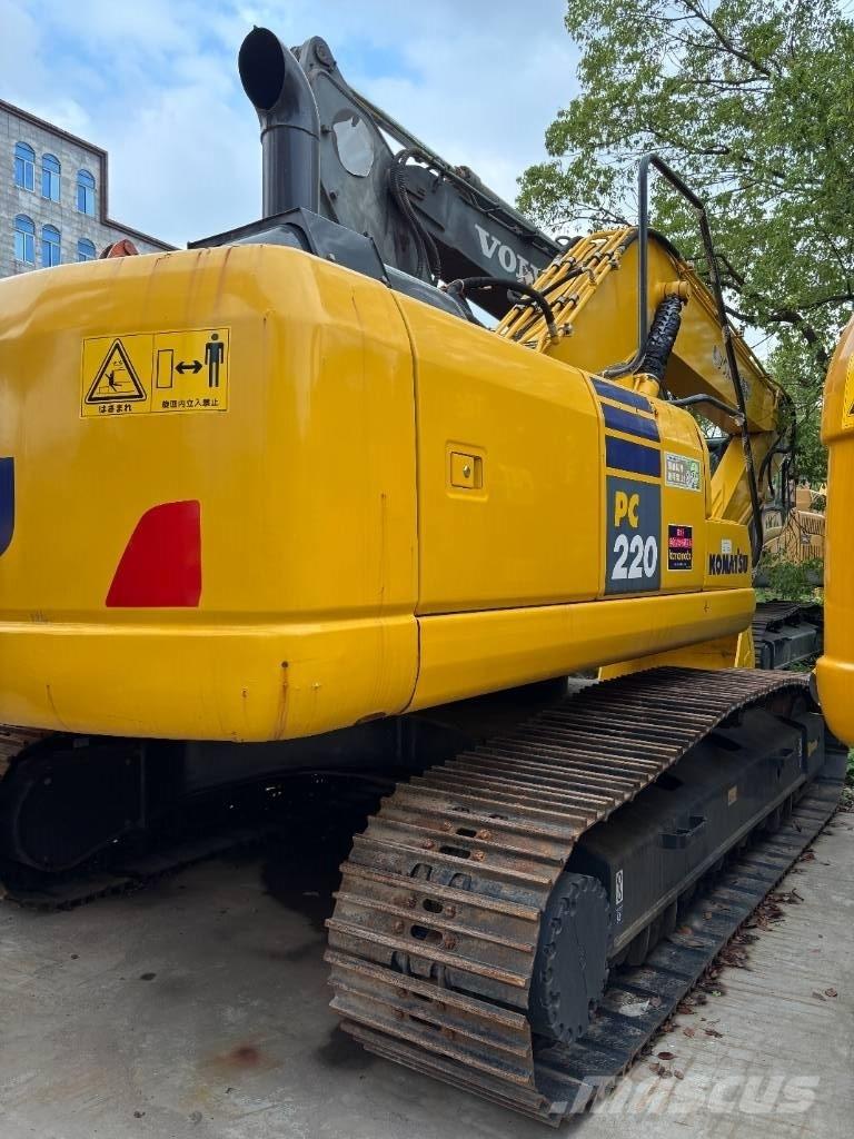 Komatsu PC 220-7 Vikšriniai ekskavatoriai