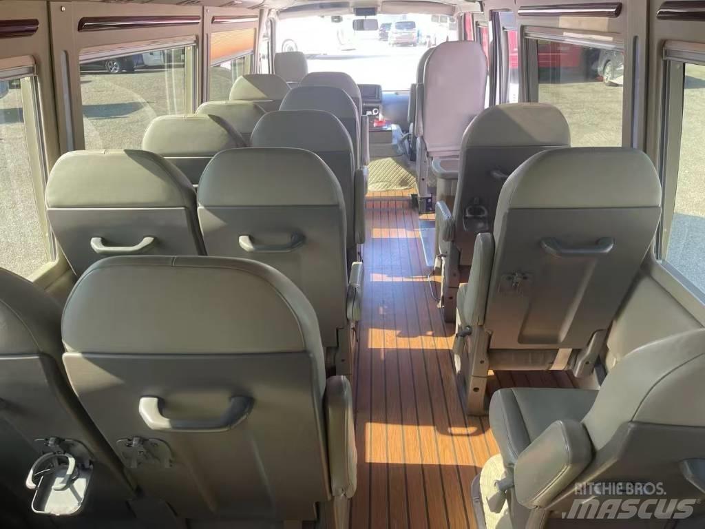 Toyota Coaster Tarpmiestiniai autobusai