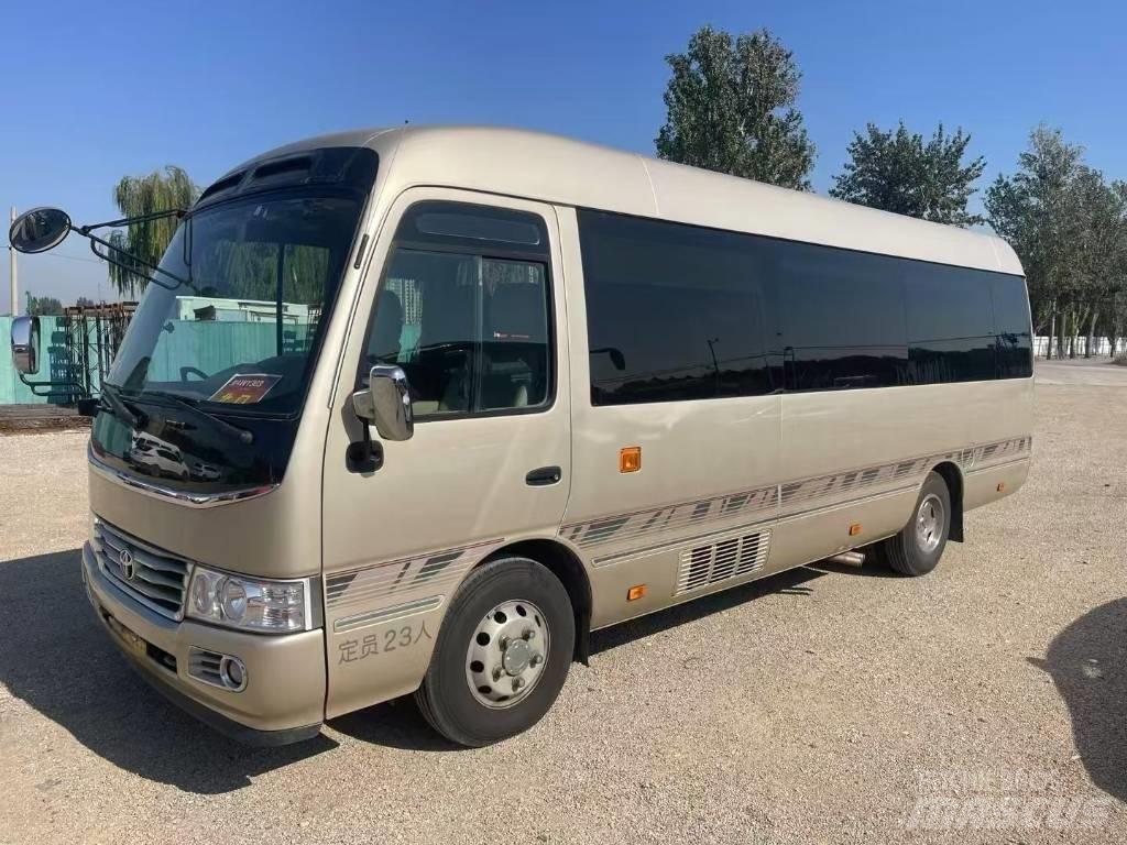 Toyota Coaster Tarpmiestiniai autobusai