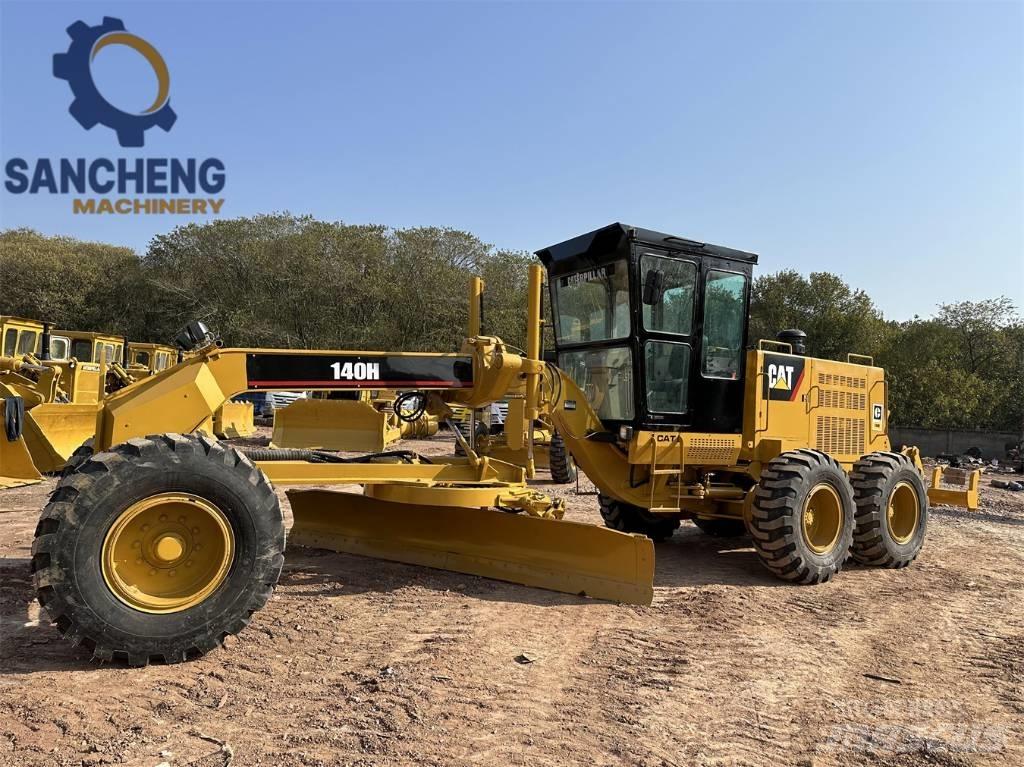 CAT 140 H Greideriai