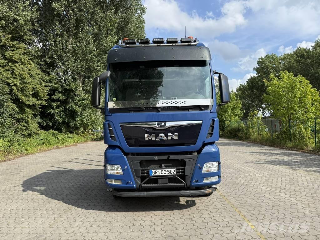 MAN TGX 33.500 Miško mašinų transportavimo sunkvežimiai