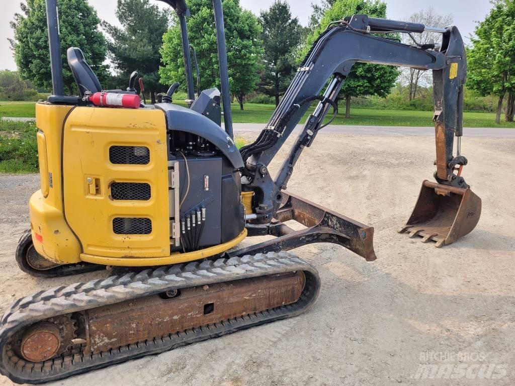 DEERE 35G Mini ekskavatoriai < 7 t