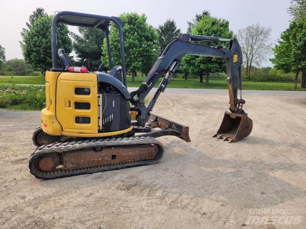 DEERE 35G Mini ekskavatoriai < 7 t