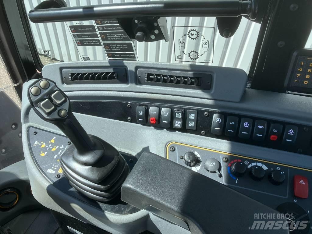 JCB 409 Naudoti ratiniai krautuvai